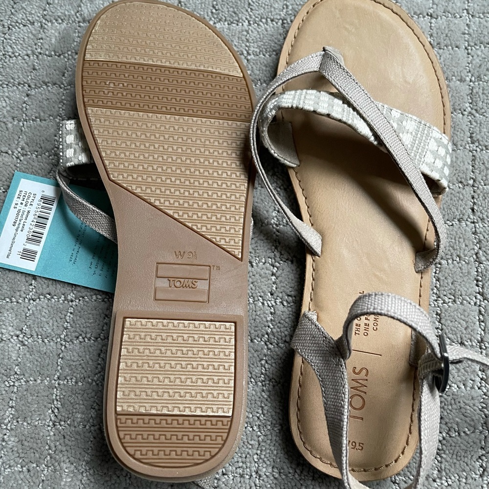 TOMS ladies sandals 9.5